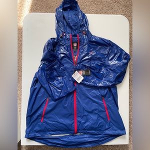 NWT women’s Buffalo Bills raincoat XXL
